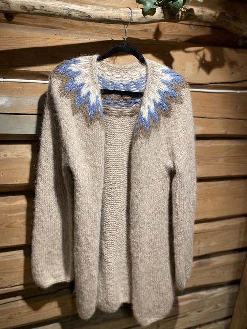 Hovedbilde Ást Design Chunky cardigan beige/ jeansblå str.M